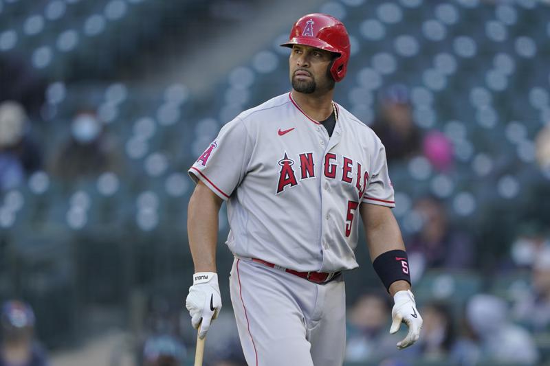 Los Angeles Angels DFA Albert Pujols in final year of contract